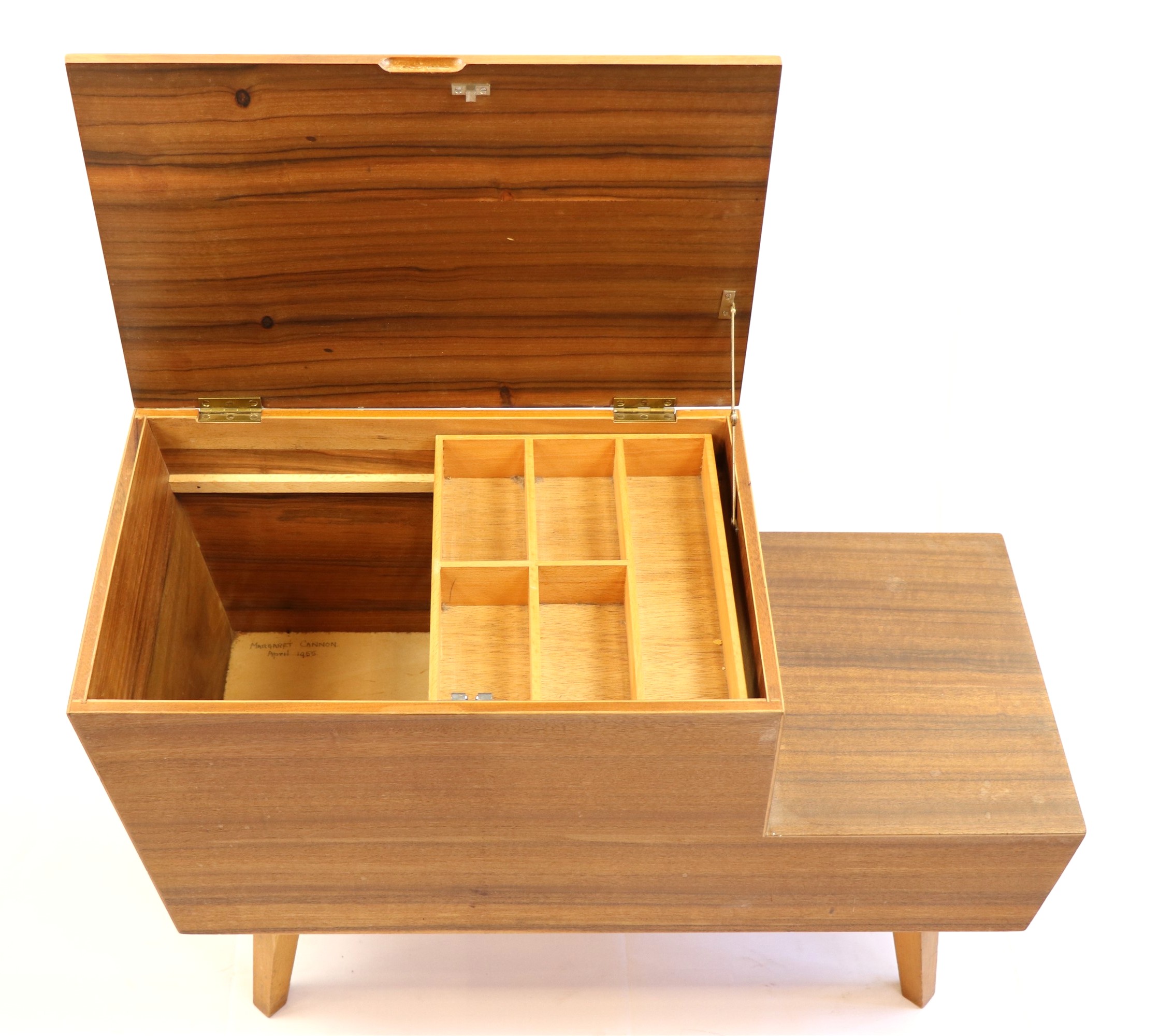 A mid-20th Century teak sewing box / table, 75 cm x 33 cm x 46 cm - Image 4 of 6