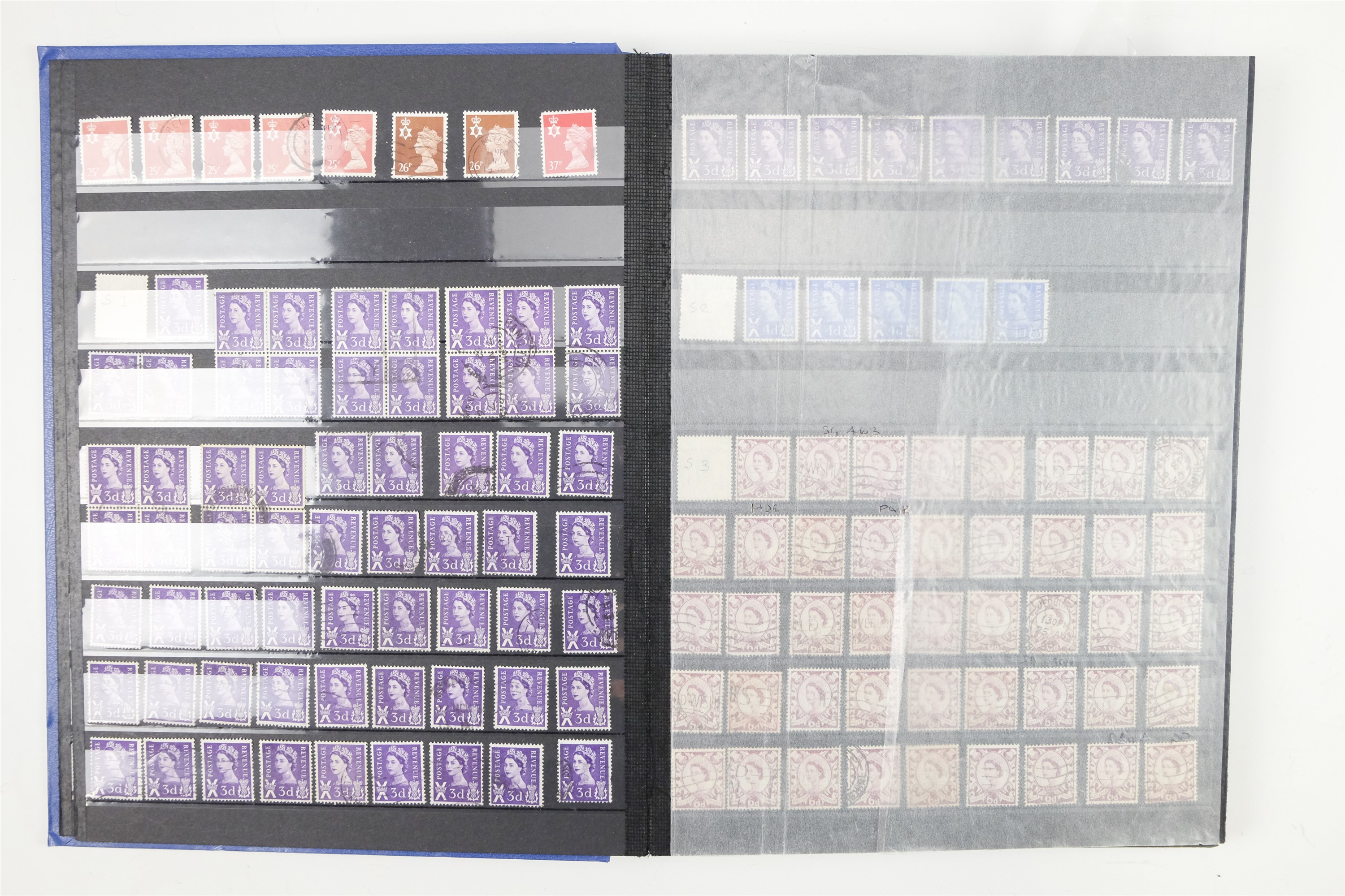 Six hingeless albums of largely GB QEII stamps, comprising definitives, commemoratives, decimal - Image 44 of 90