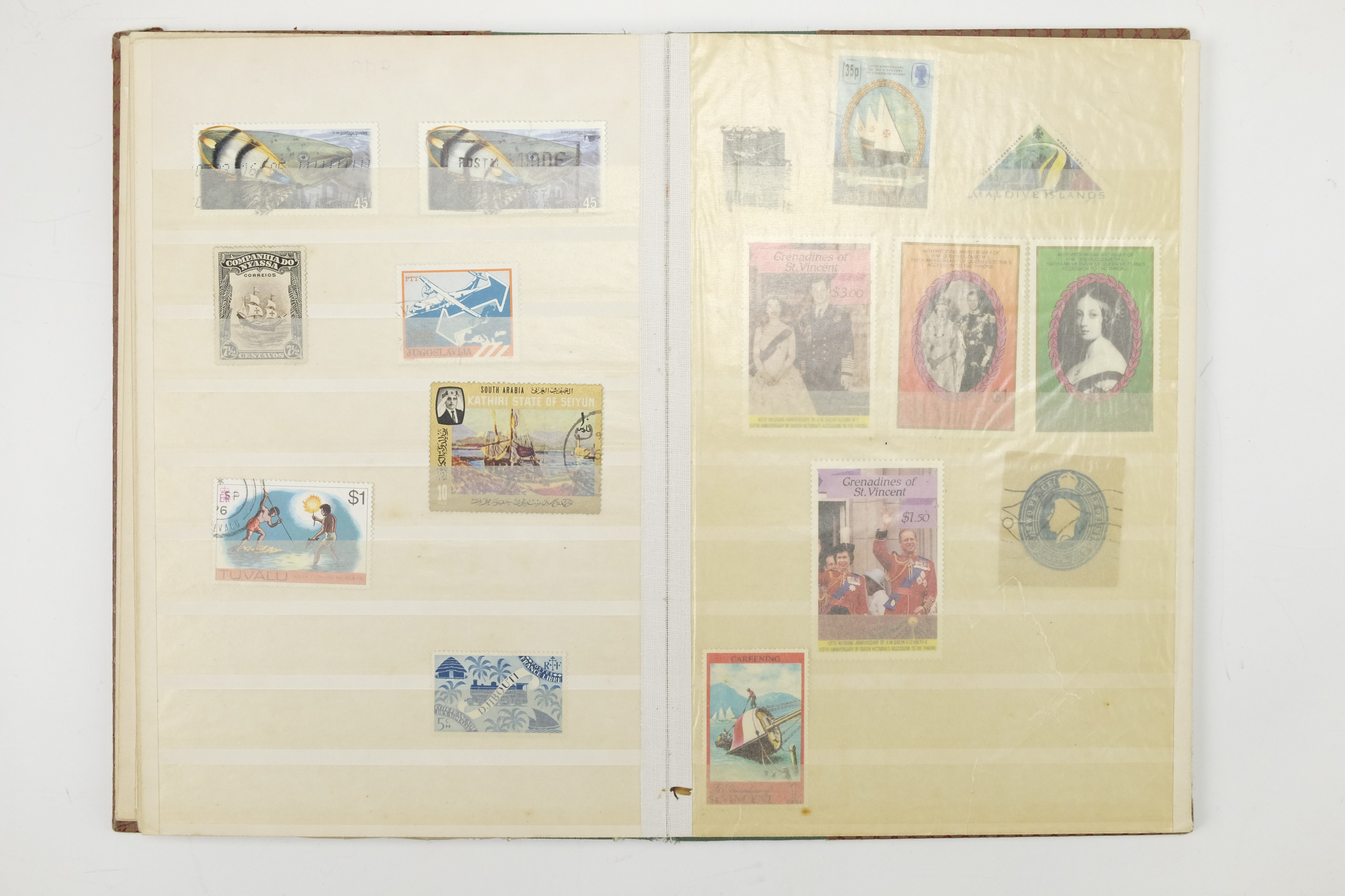 Five hingeless albums of world stamps, including an album of aircraft commemoratives, India, Cuba, - Image 50 of 53