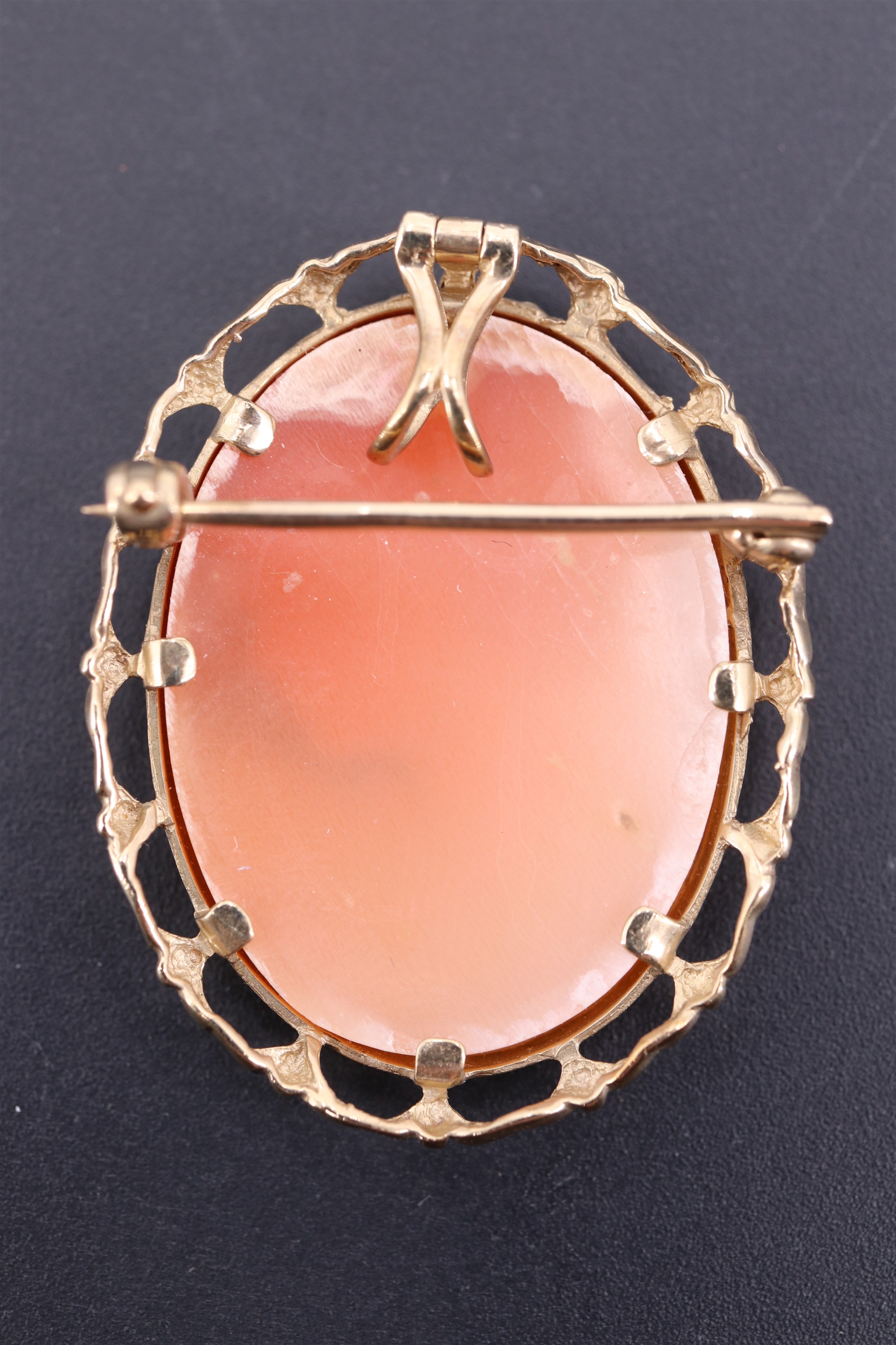 A 9 ct gold mounted shell cameo brooch, circa 1970s, (assay marks indistinct), 35 mm x 27 mm, 7.9 g - Image 2 of 3