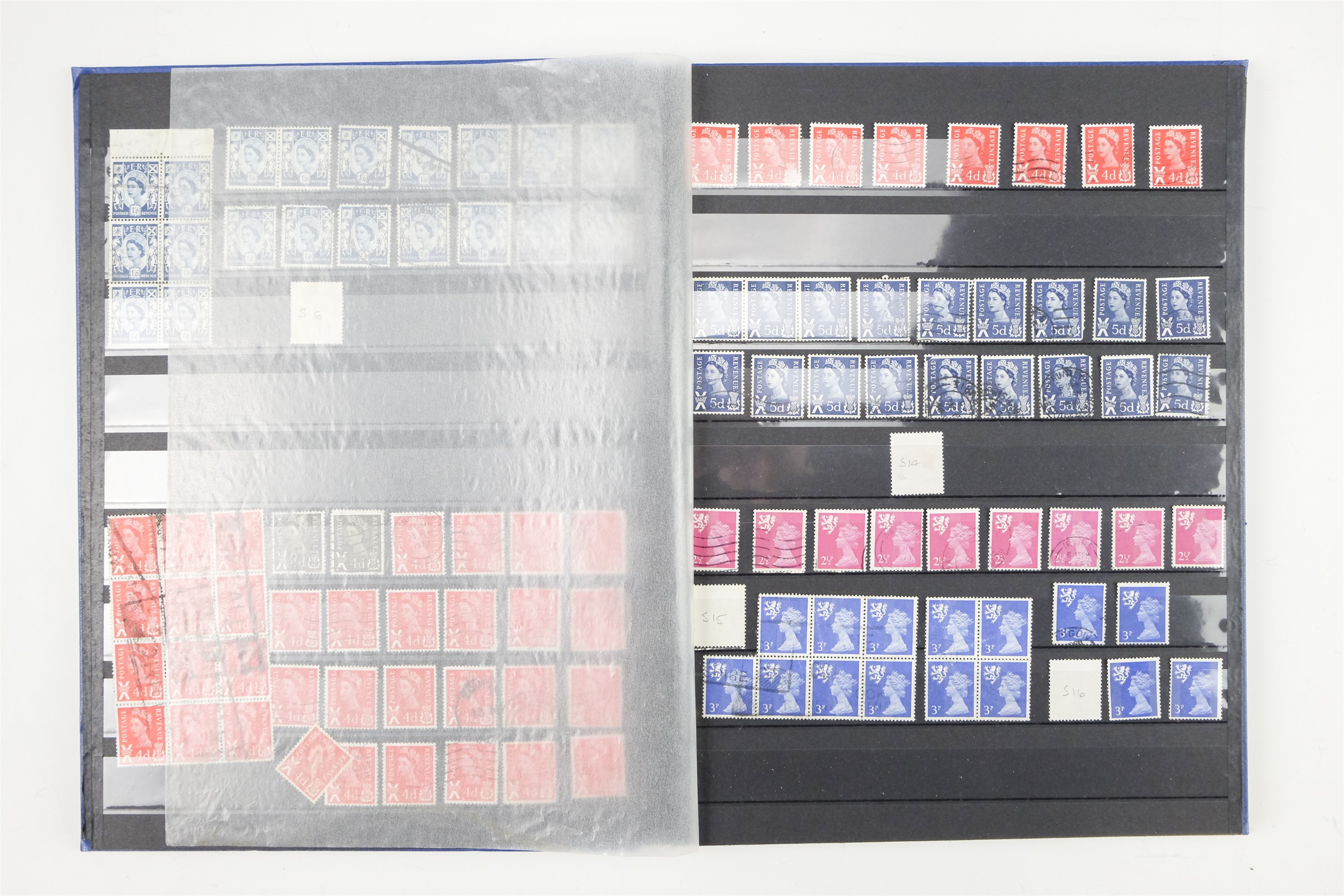 Six hingeless albums of largely GB QEII stamps, comprising definitives, commemoratives, decimal - Image 46 of 90