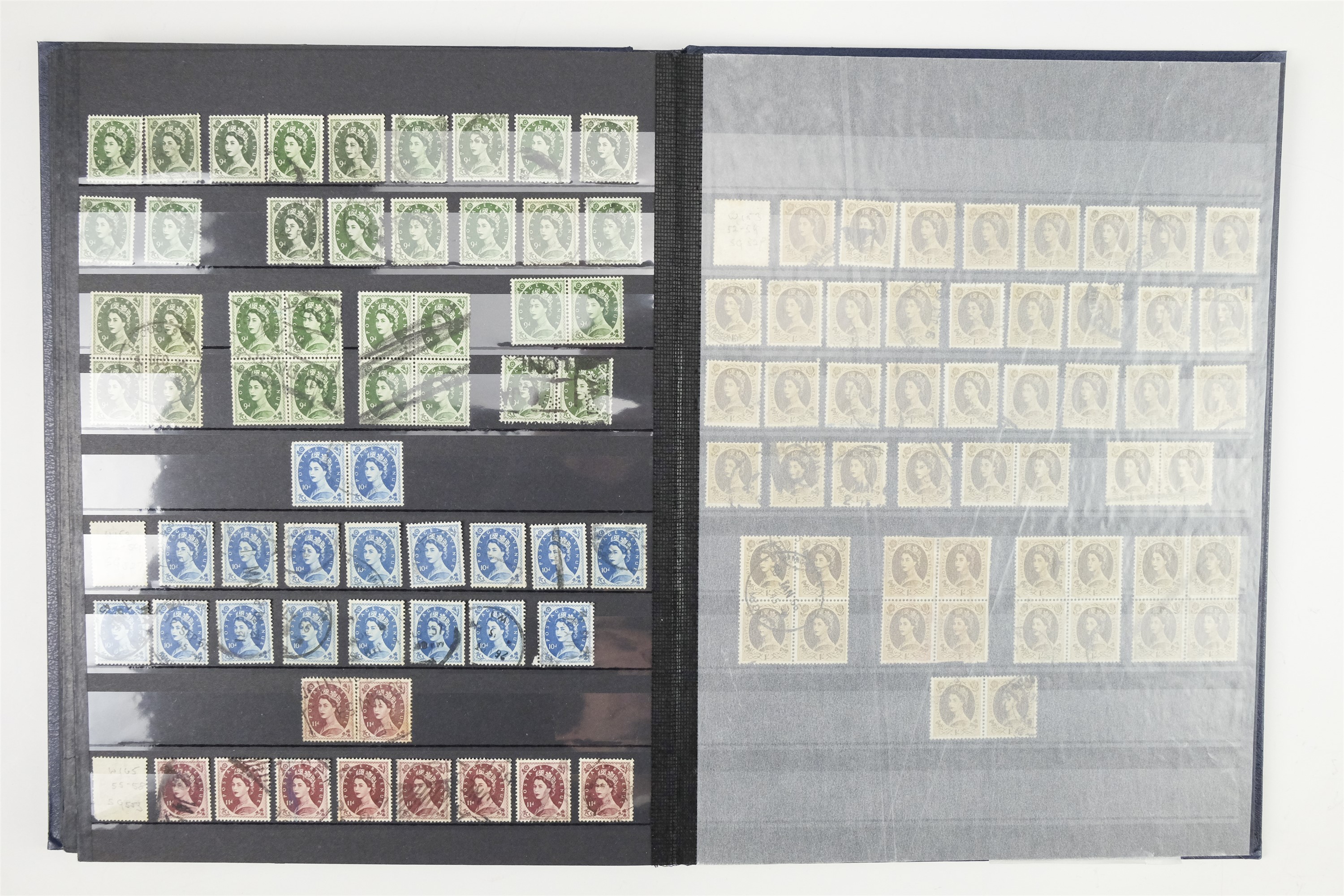 Six hingeless albums of largely GB QEII stamps, comprising definitives, commemoratives, decimal - Image 34 of 90