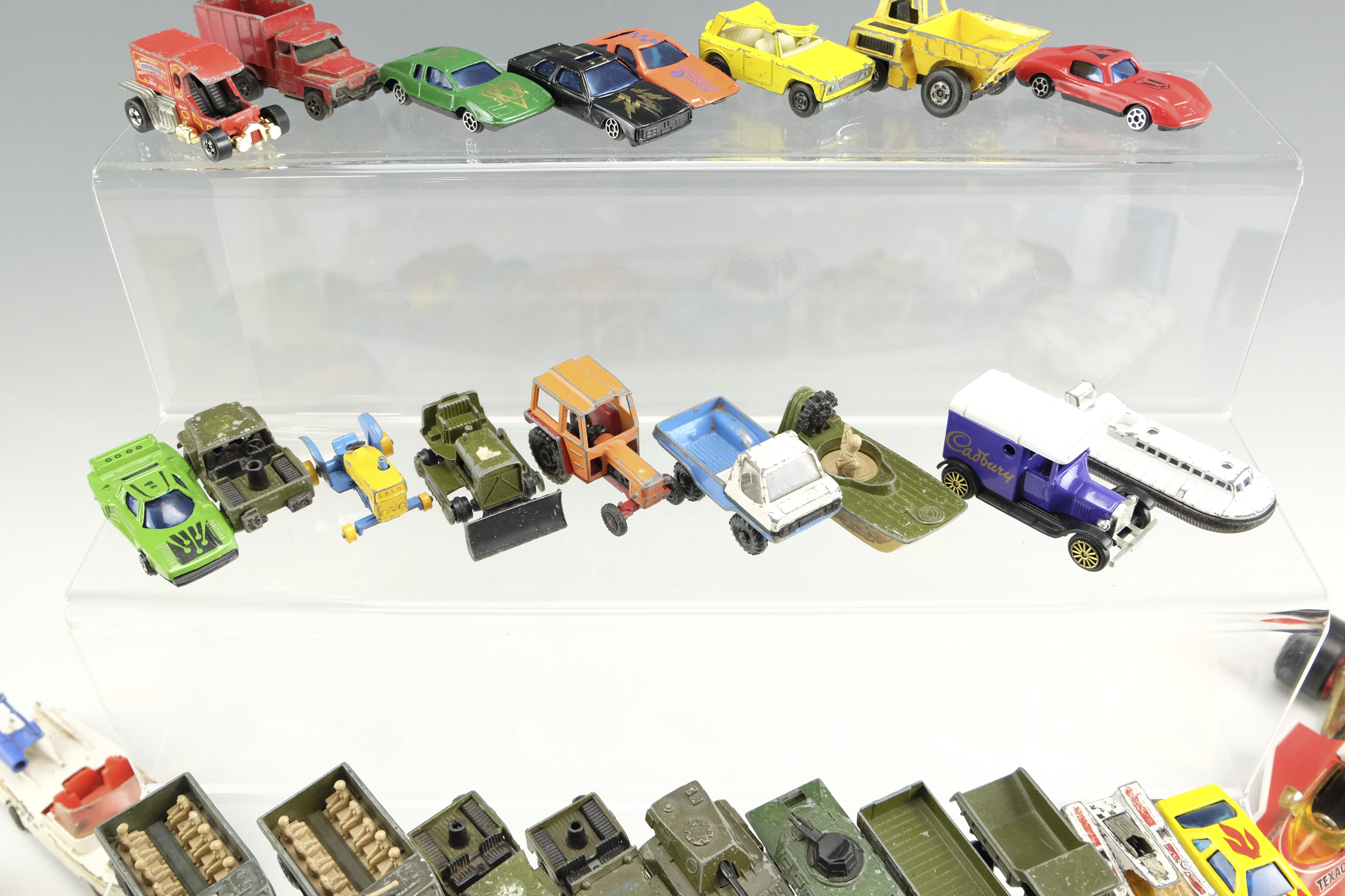 A Corgi diecast McLaren M23B F1 toy car together with a Sunnyside 2001 Mini Cooper, a 1914 - Image 8 of 9