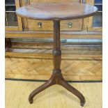 A George III mahogany tripod wine table, 47 x 74 cm