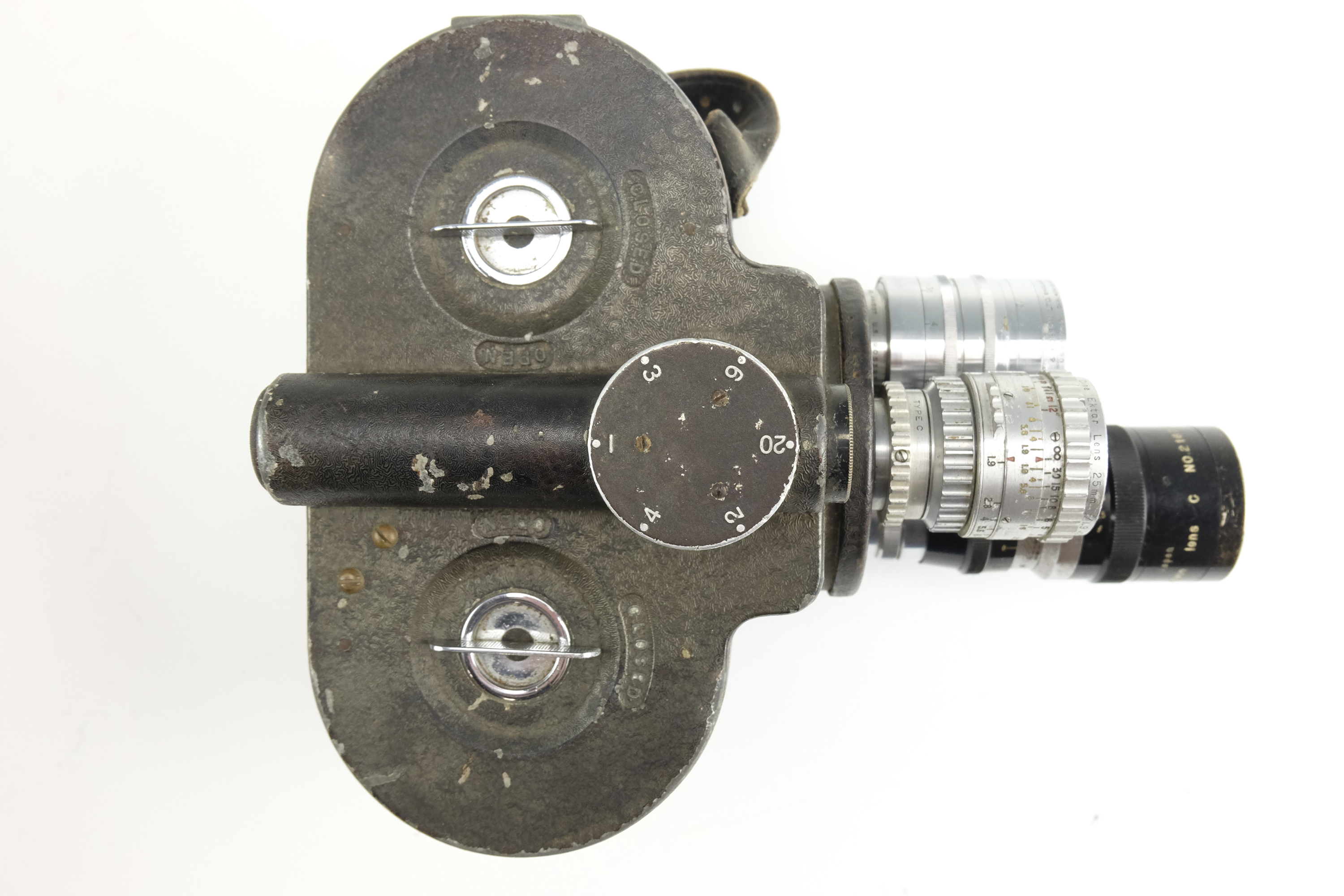 A cased Bell & Howell Filmo 70-DA 16 mm cine camera body, having a three lens turret mounted with - Image 3 of 5