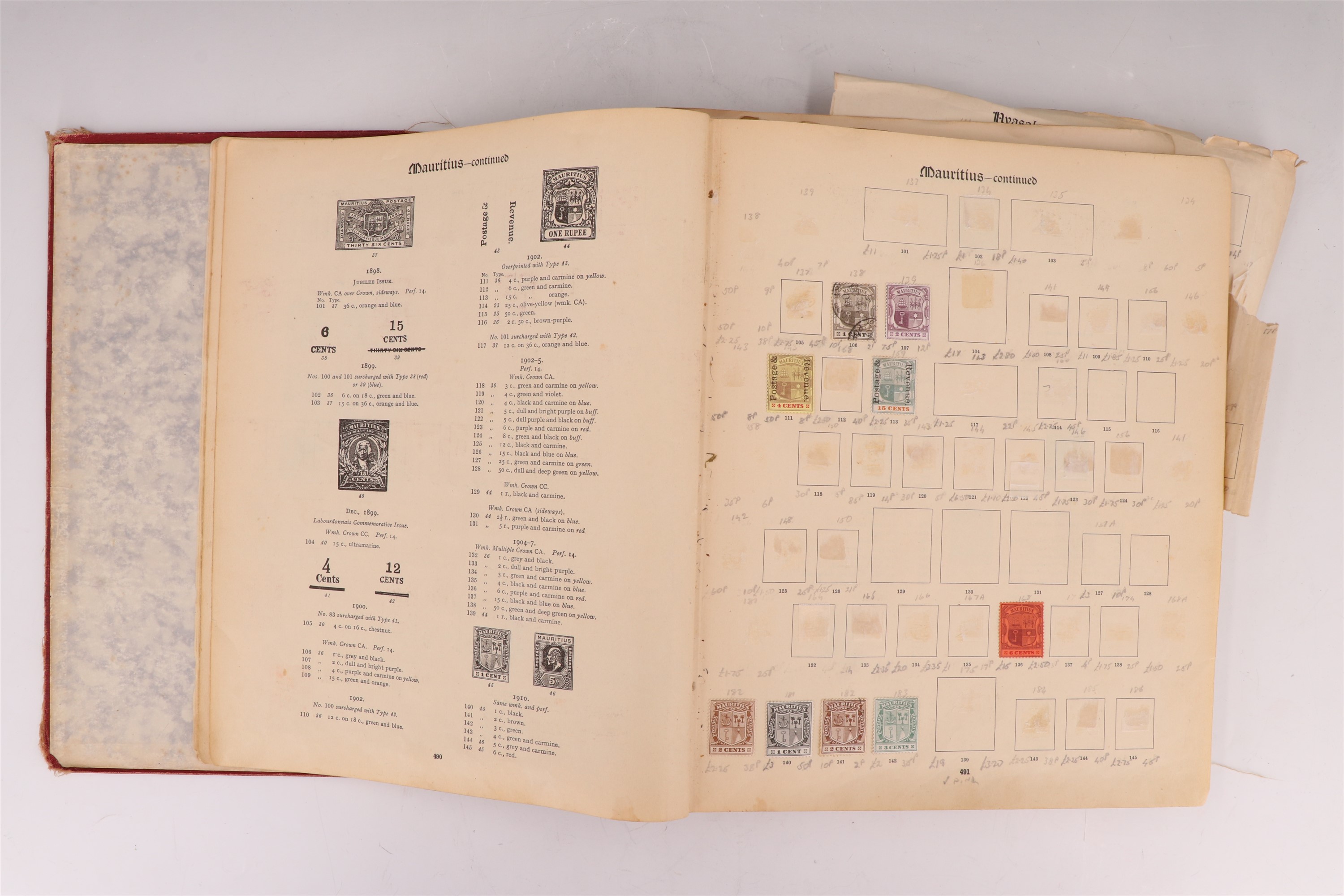 Two Stanley Gibbons albums of Victorian and later GB and world stamps, including perforate 1d - Image 4 of 19