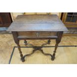 An early 18th Century joined oak side table, 69 cm x 49 cm x 69 cm