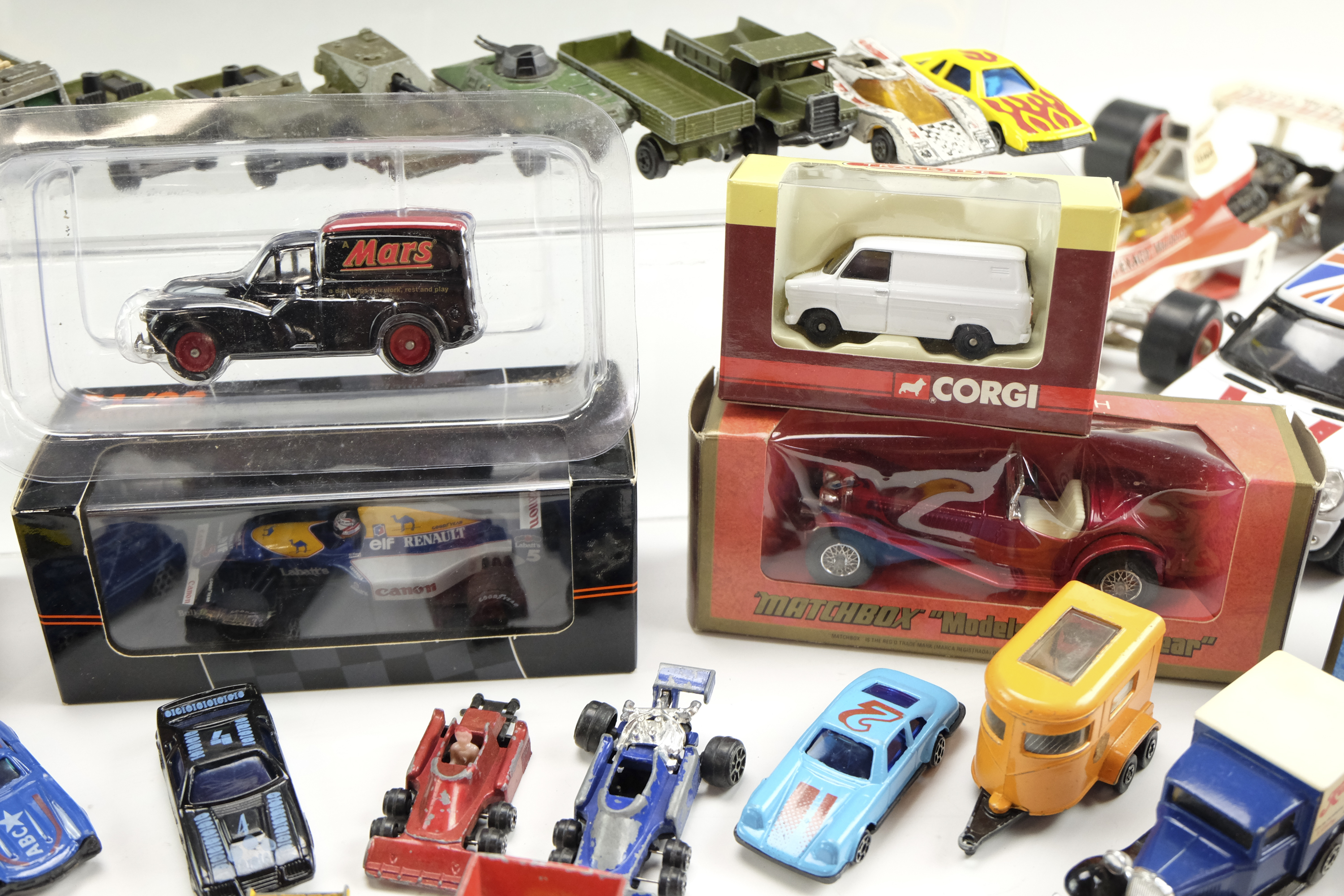 A Corgi diecast McLaren M23B F1 toy car together with a Sunnyside 2001 Mini Cooper, a 1914 - Image 5 of 9