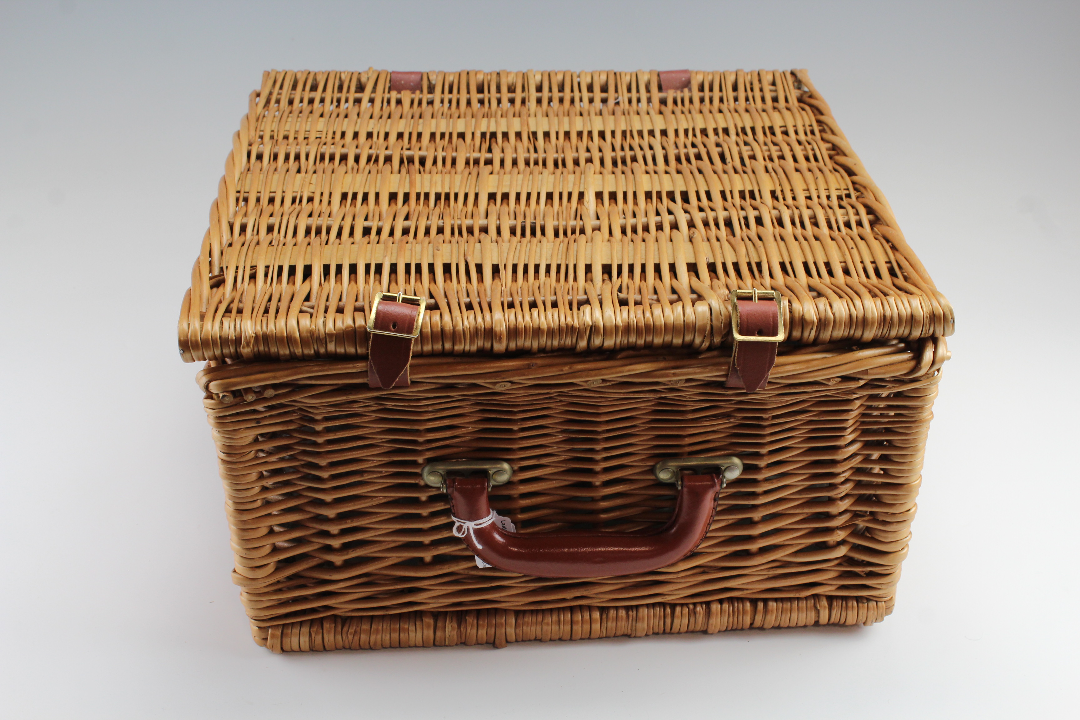 A vintage Optima wicker picnic basket hamper for House Of Fraser, 38 x 39 x 21 cm