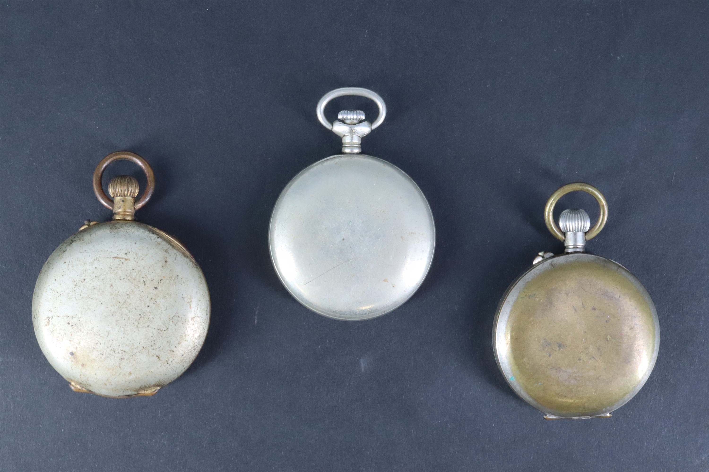 An early 20th Century Elgin nickel-cased crown-wound fob watch, 32 mm excluding stem and bow, ( - Image 2 of 3