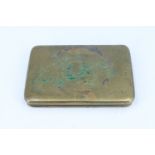 A Victorian brass snuff box, having a engraved exterior and hinged lid, 8 x 6 x 1 cm