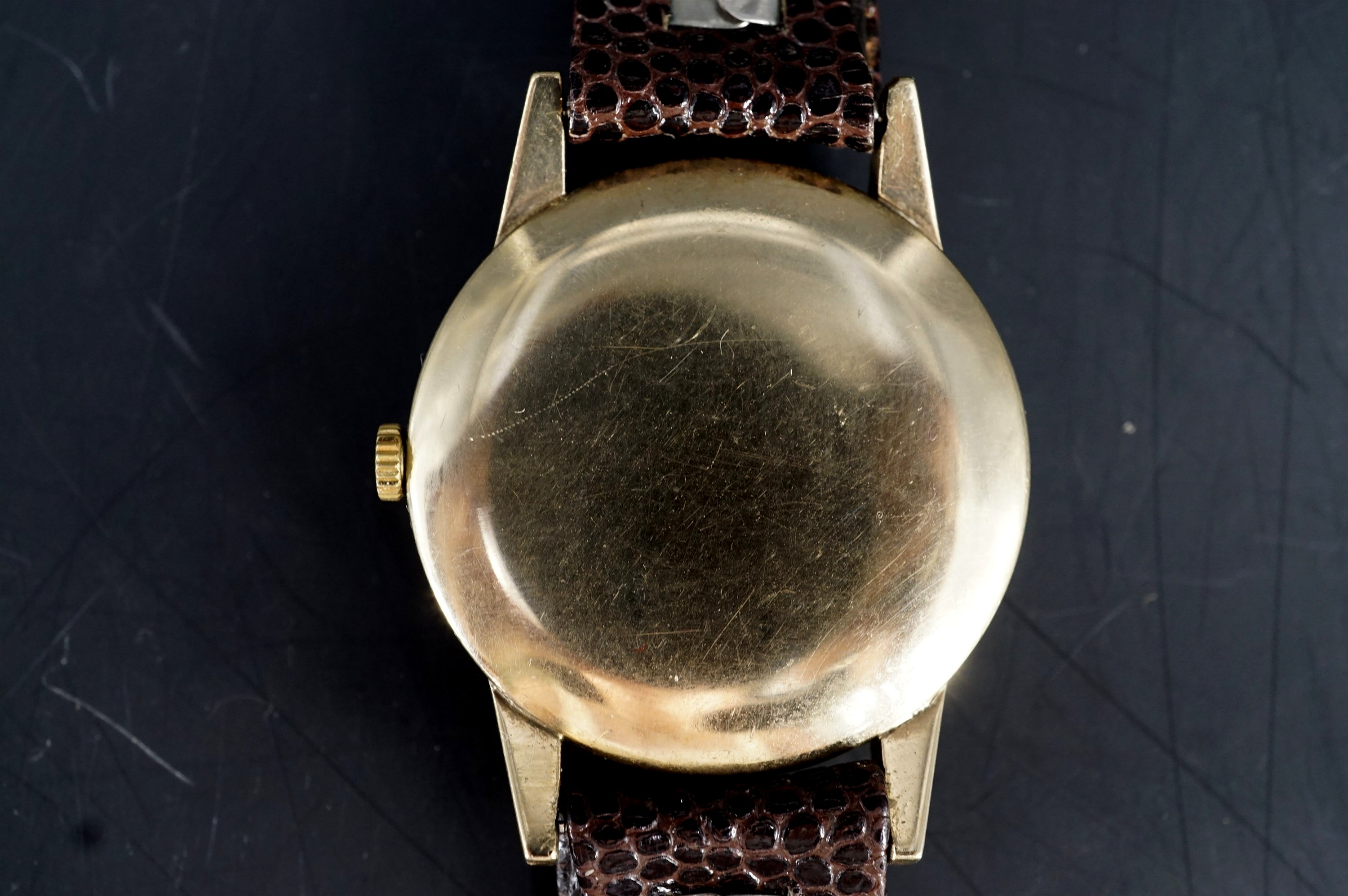 An early 1960s Tudor Royal 9 ct gold wristwatch, having a 17-jewel manual wind movement and circular - Image 2 of 5