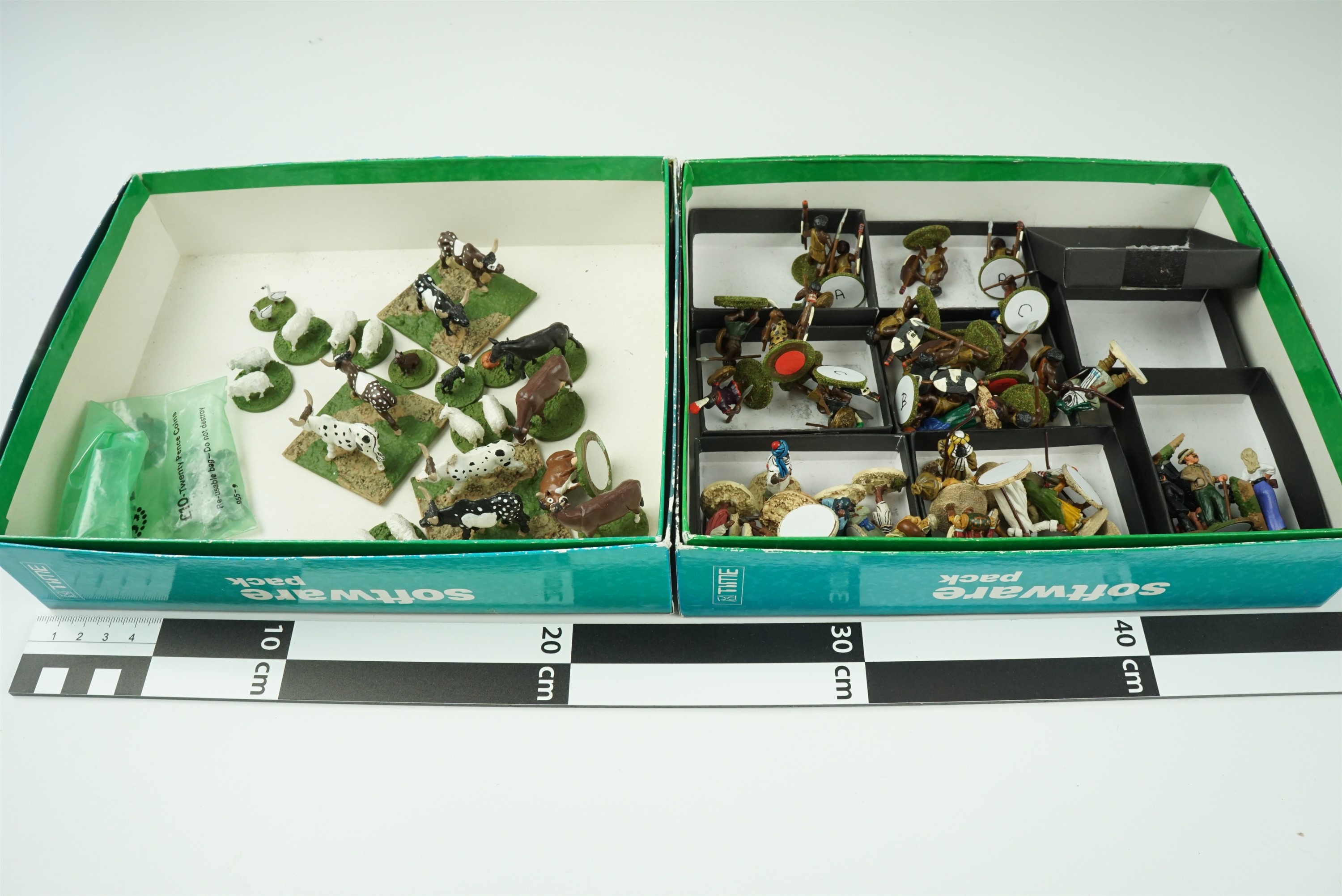 [ Wargaming ] A quantity of war games scale model soldiers, figures and structures of Victorian - Image 15 of 21