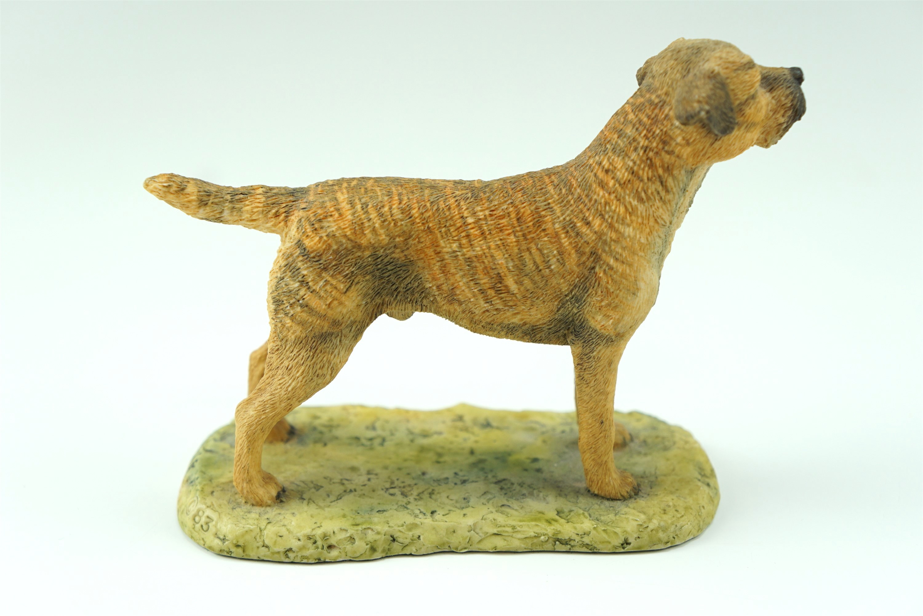 A Border Fine Arts border terrier figurine, Ray Ayres, 1983, 9cm - Image 2 of 3