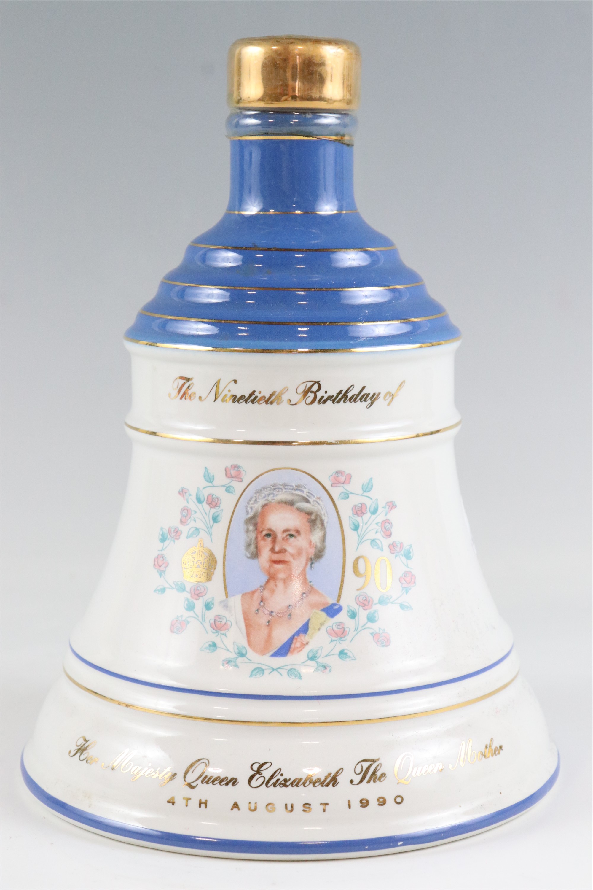 A boxed Wade royal commemorative ceramic decanter of Bell's whisky together with five others - Image 10 of 18