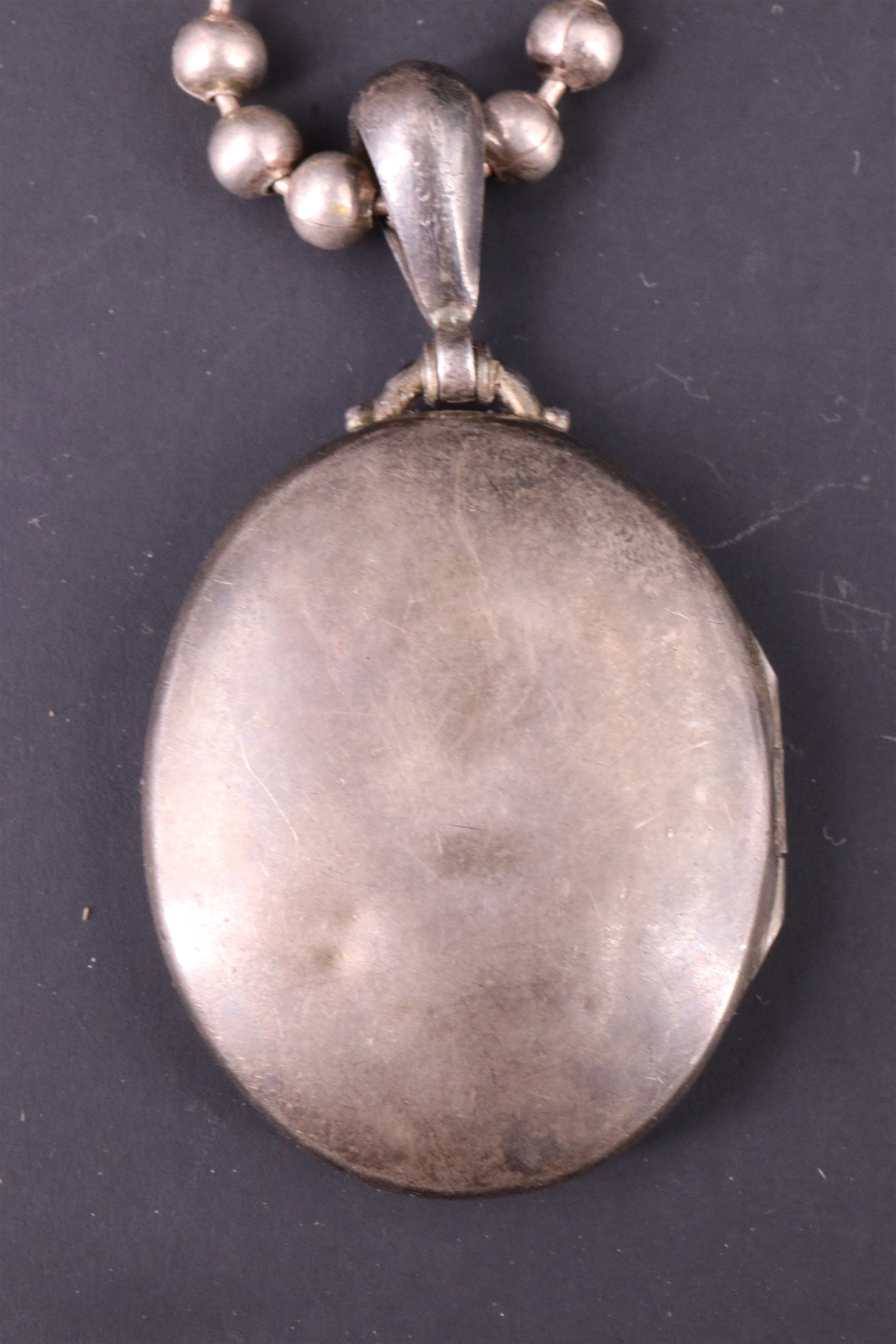 A Victorian white metal pendant double locket and bead neck chain, together with an Essex crystal - Image 5 of 6