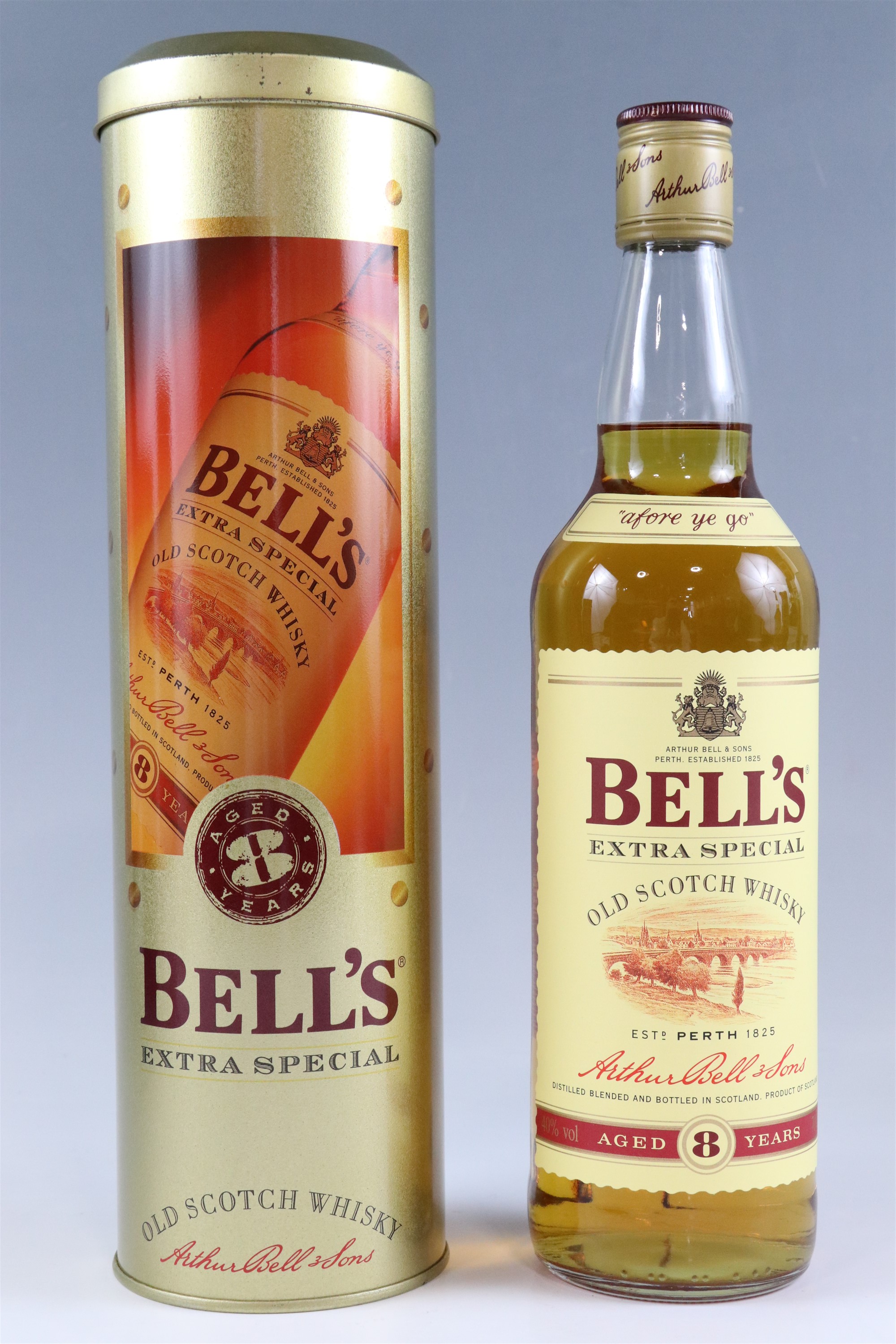 Six bottles of boxed whisky, comprising Dimple 15 Years Old and De Luxe, Bell's, Aerstone Sea - Image 6 of 13