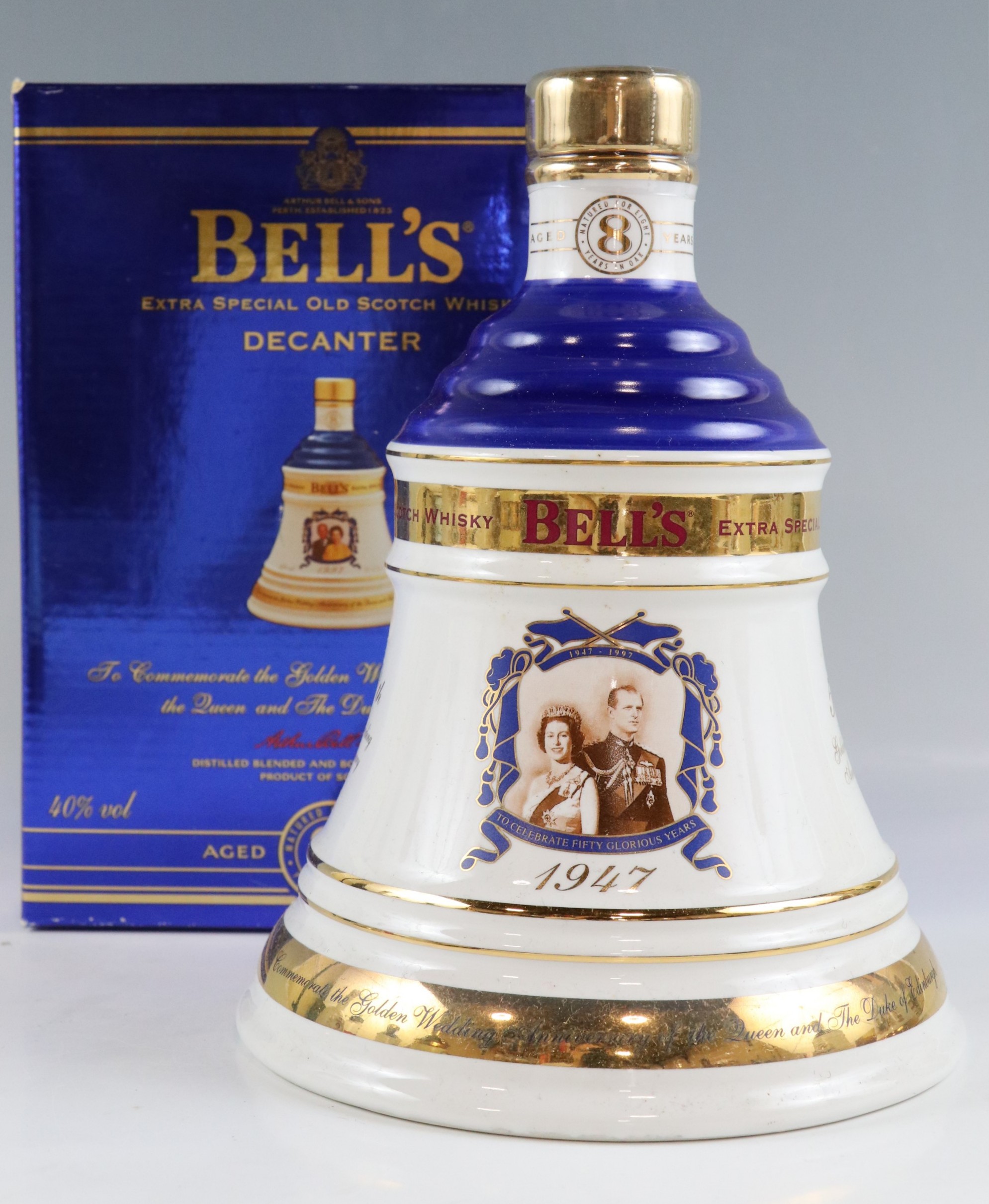 A boxed Wade royal commemorative ceramic decanter of Bell's whisky together with five others - Image 2 of 18
