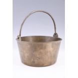 A cast brass jam pan, 22.5 x 11 cm excluding handle