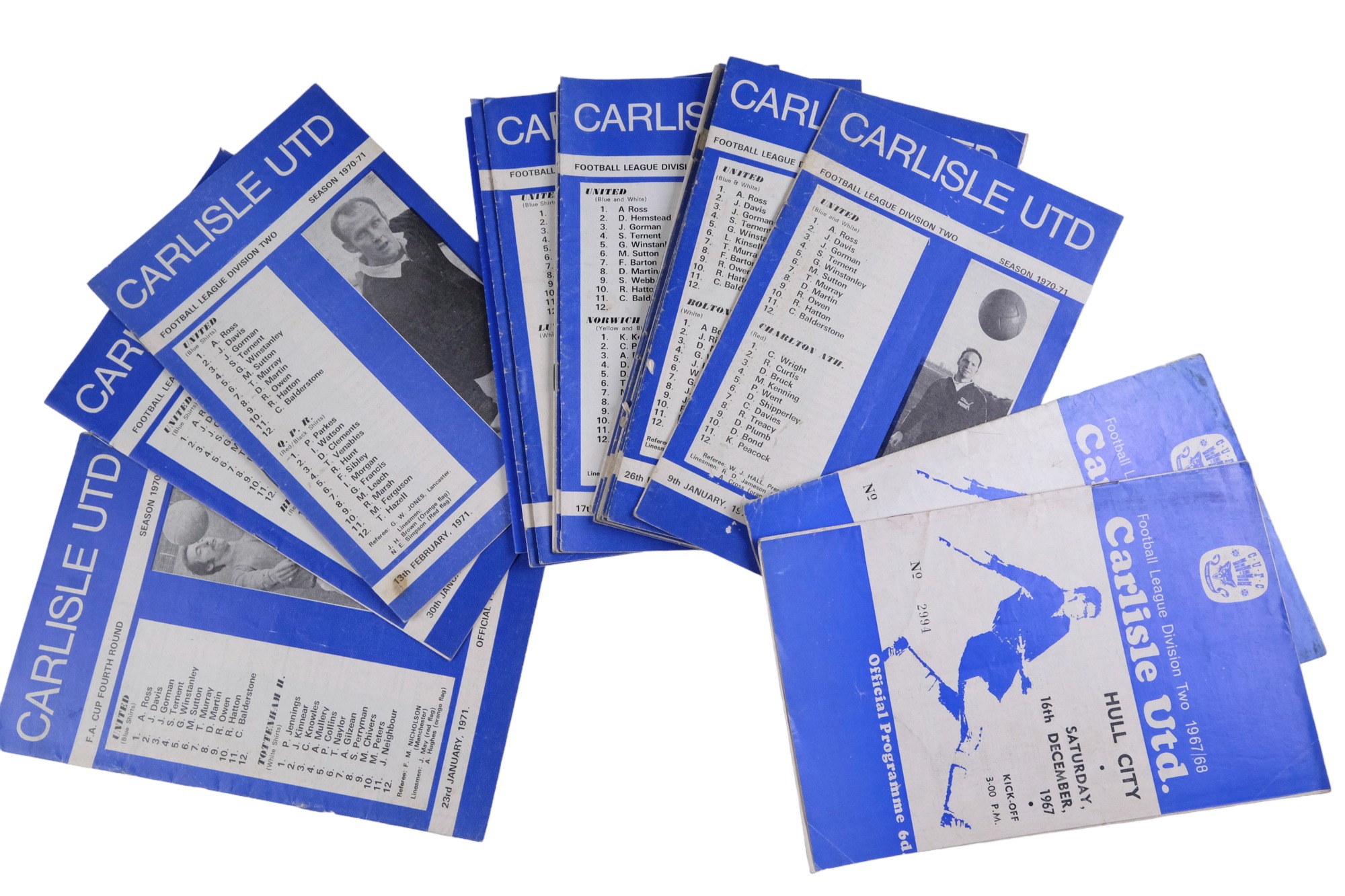 A large quantity of Carlisle United Football Club match day programmes, 1967 -1981, together with - Image 34 of 40