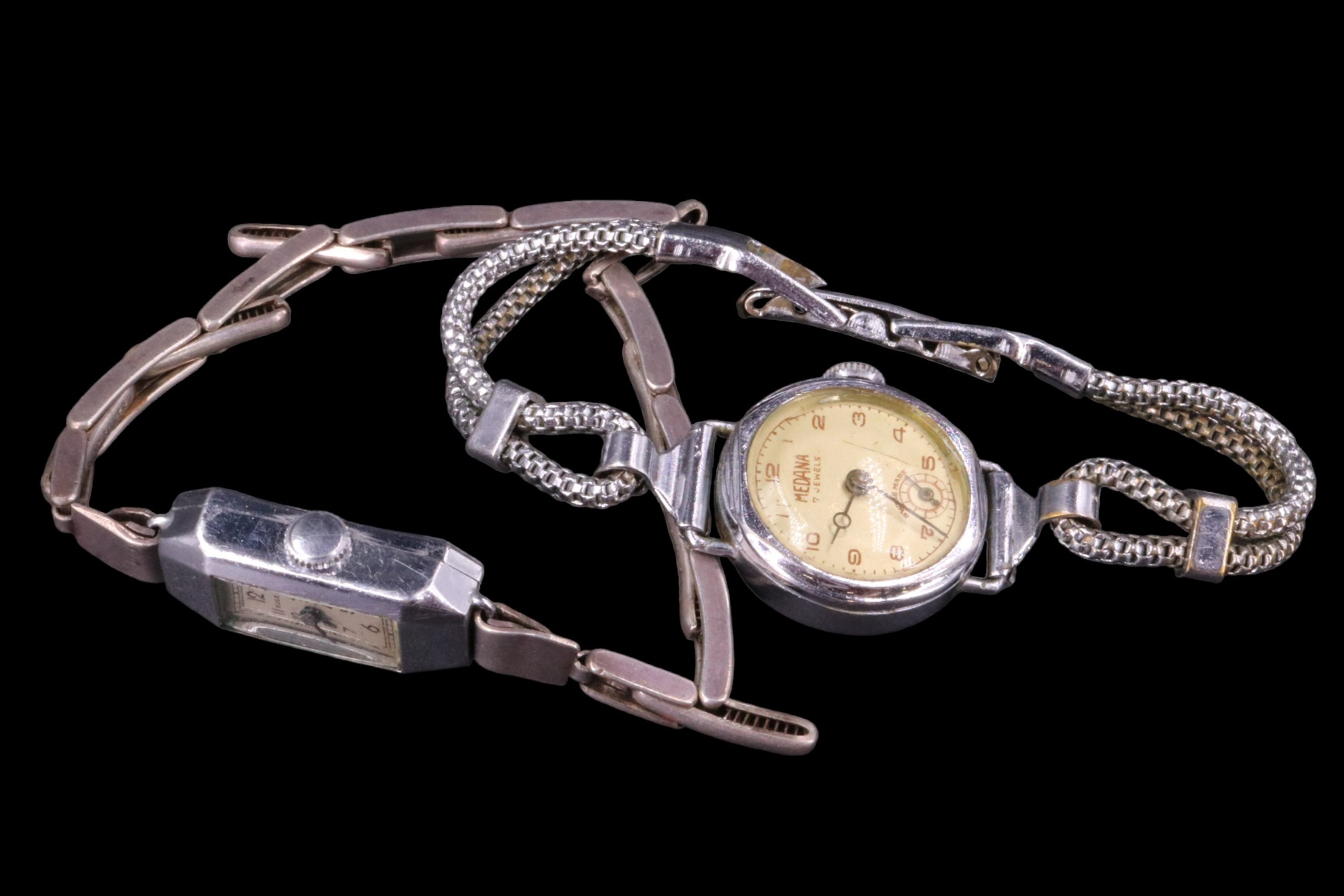 A quantity of vintage and later wrist and pocket watches - Image 4 of 13