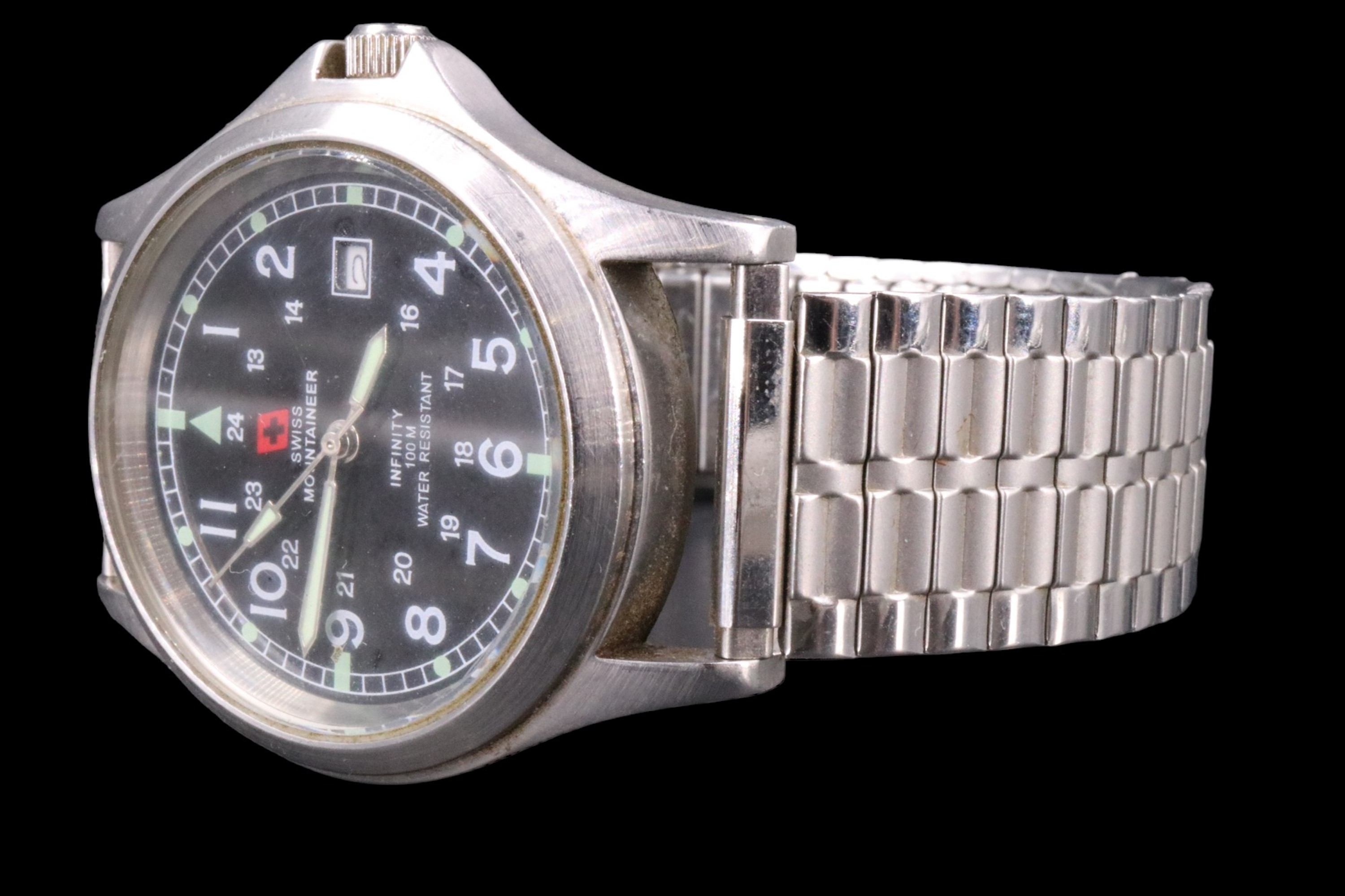 A cased Festina stainless steel wristwatch together with another and a Swiss Mountaineer Infinity - Image 7 of 14