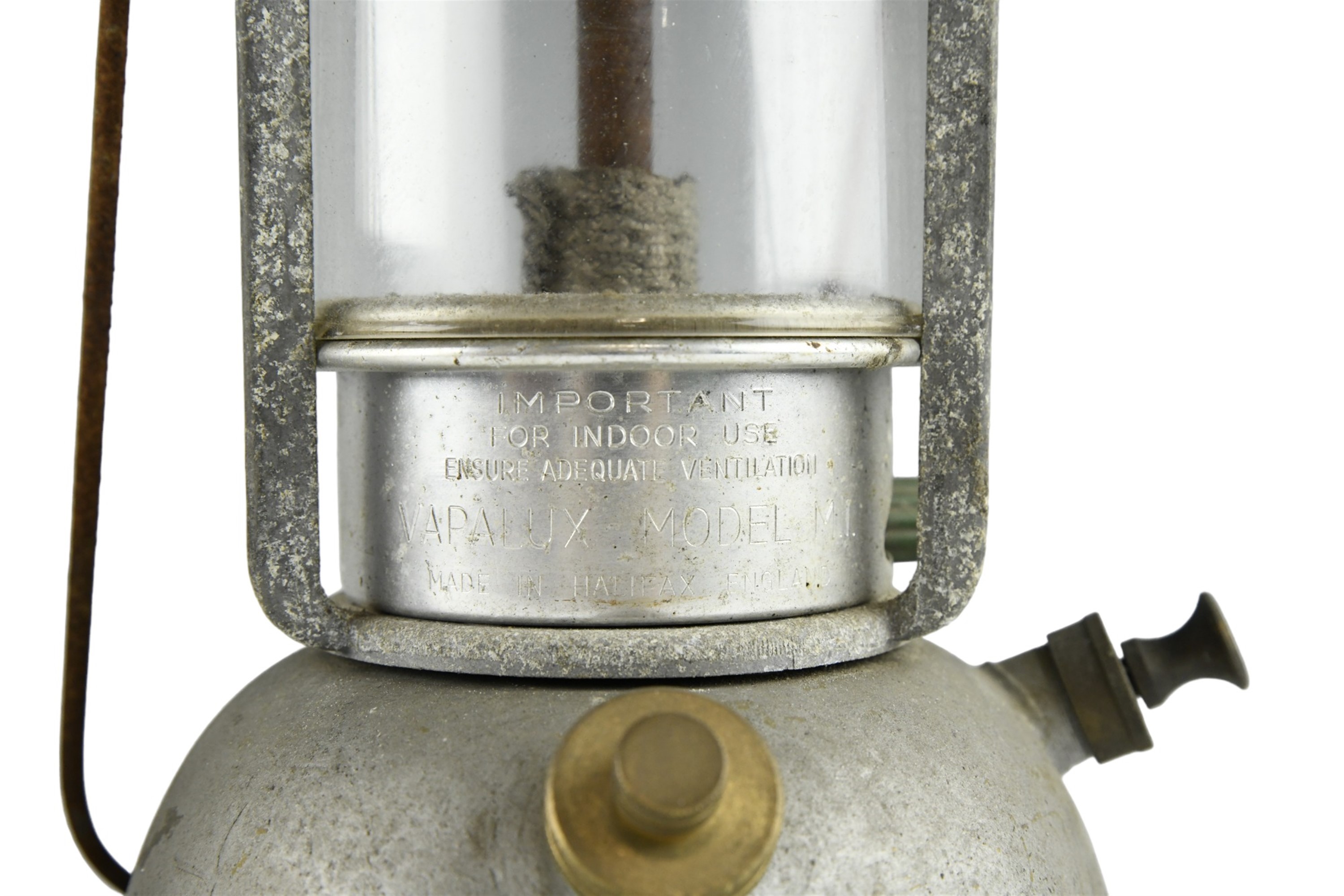 A Bialaddin Model 300X Paraffin pressure lamp together with a Varalux Model M1 - Image 3 of 3