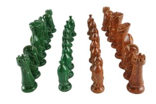 A set of mid-20th-Century rust orange and green ceramic chess pieces, king 10.5 cm