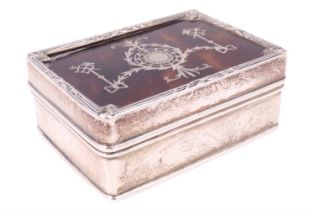 A George V Neoclassical influenced silver and tortoiseshell ring or trinket box, William Comyns,