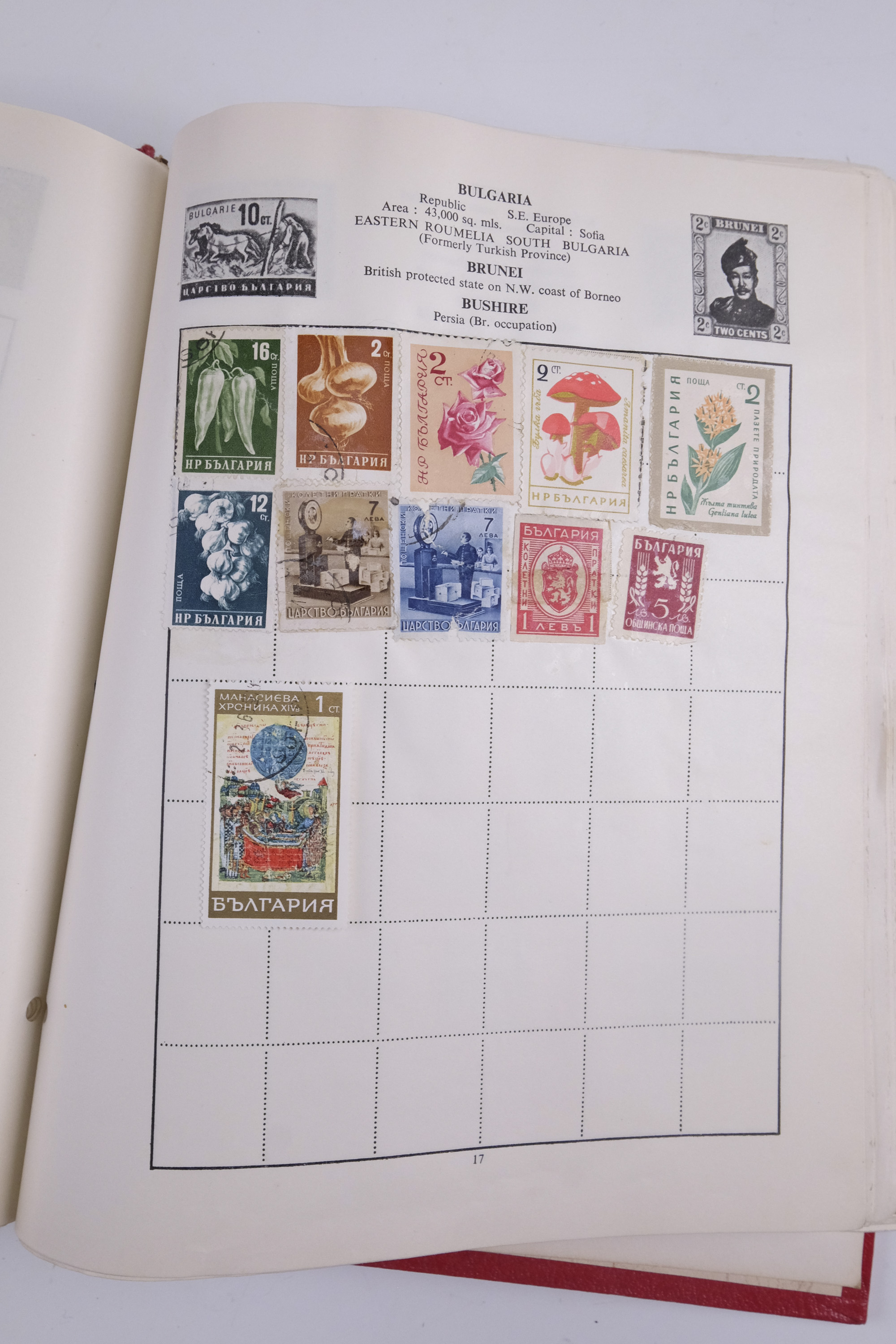 An album of world stamps together with another similar juvenile album, Festival of Britain 1951 - Image 27 of 78