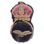 A Royal Naval Air Service petty officer's cap badge