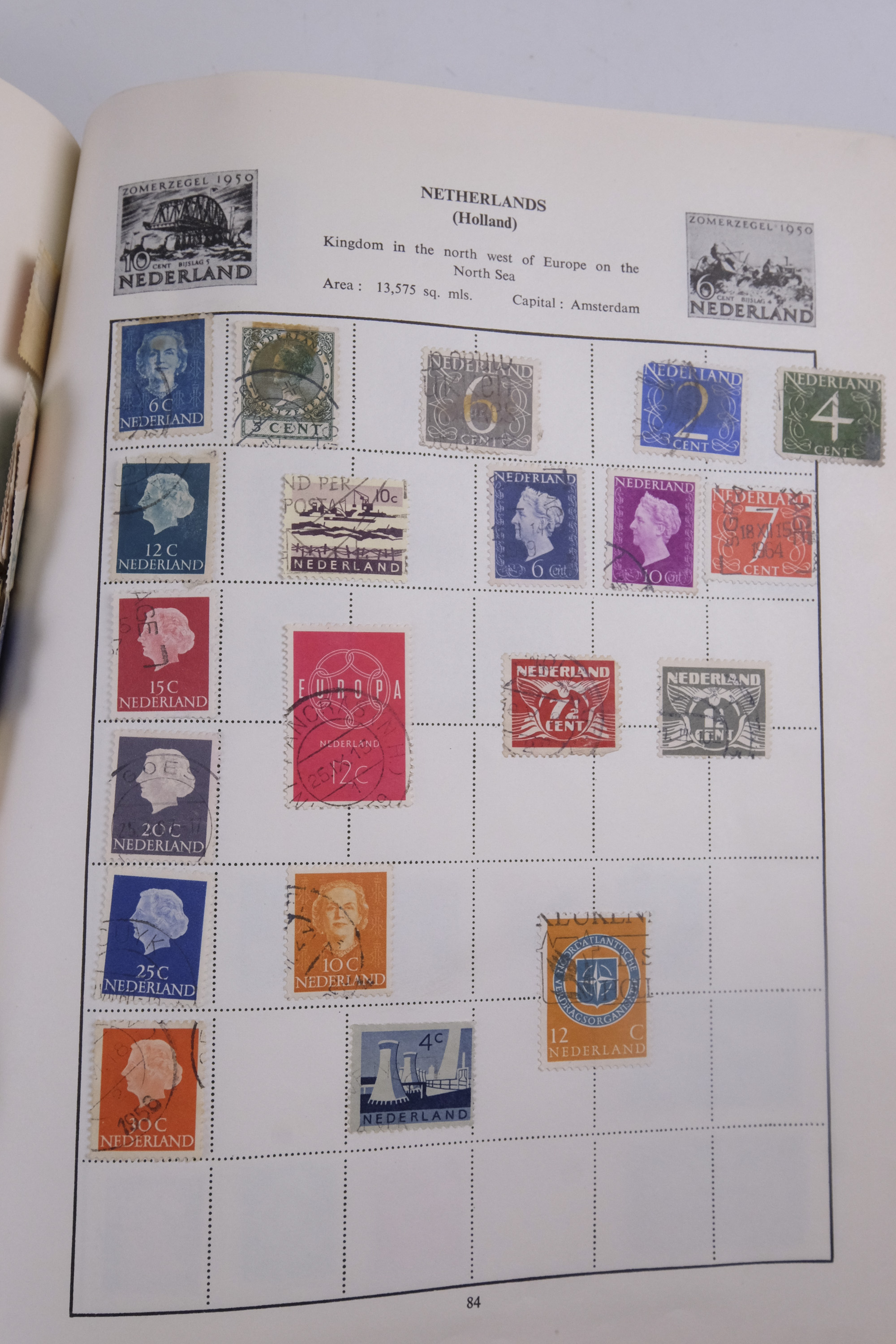 An album of world stamps together with another similar juvenile album, Festival of Britain 1951 - Image 62 of 78