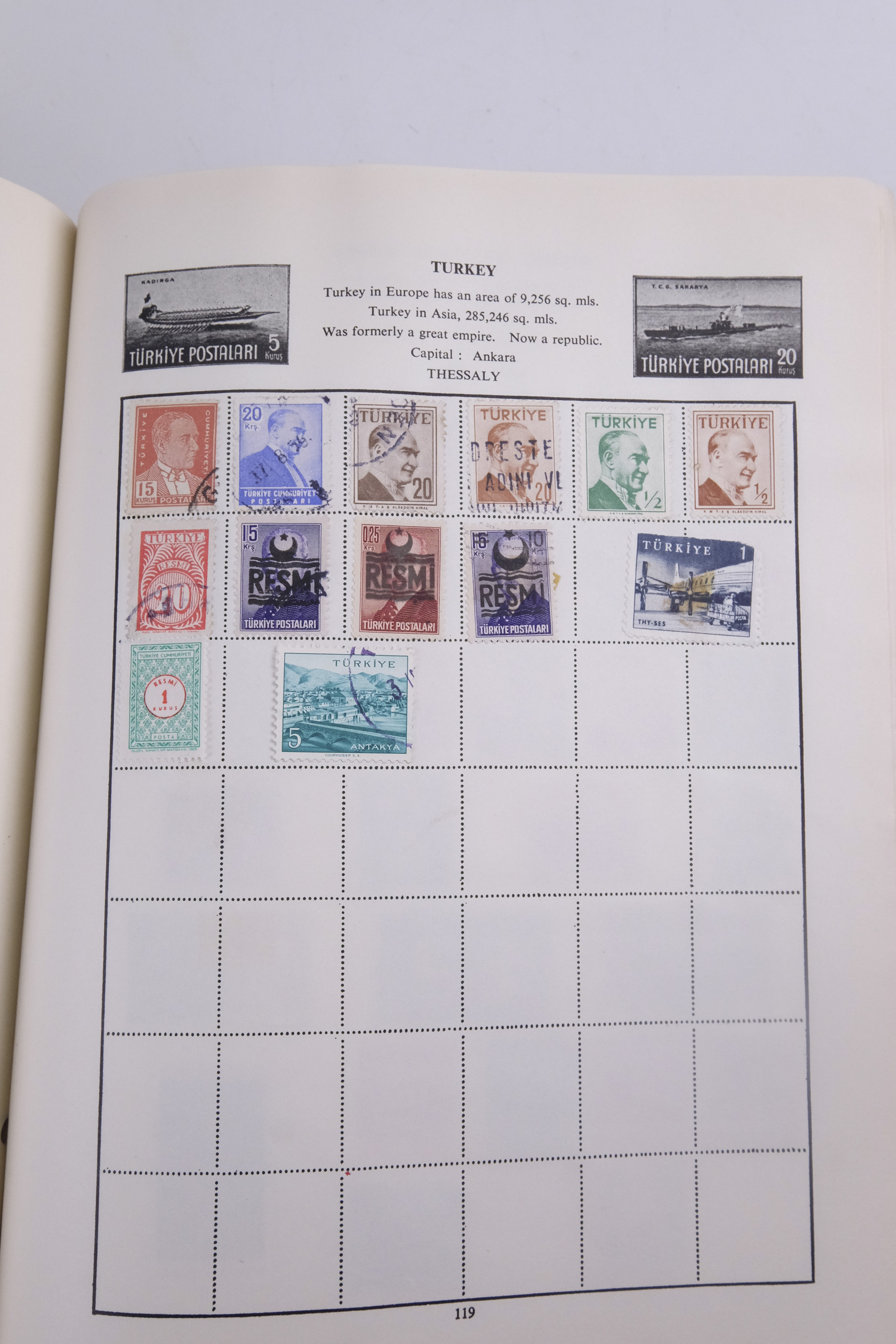 An album of world stamps together with another similar juvenile album, Festival of Britain 1951 - Image 75 of 78