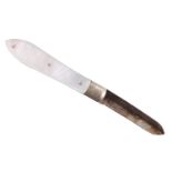 A 1920s silver mother-of-pearl handled fruit knife, William Needham, Sheffield, 1921, 9 cm open