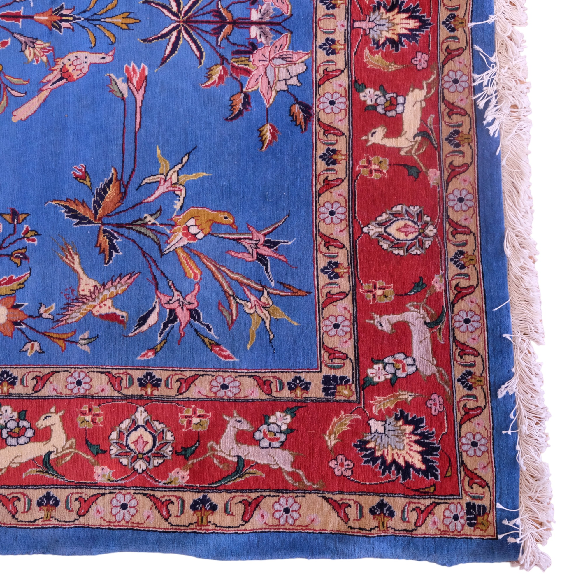 A very fine antique Persian Sarough / Zaronim hand-knotted wool-pile rug, decorated with deer, fawn, - Image 6 of 10