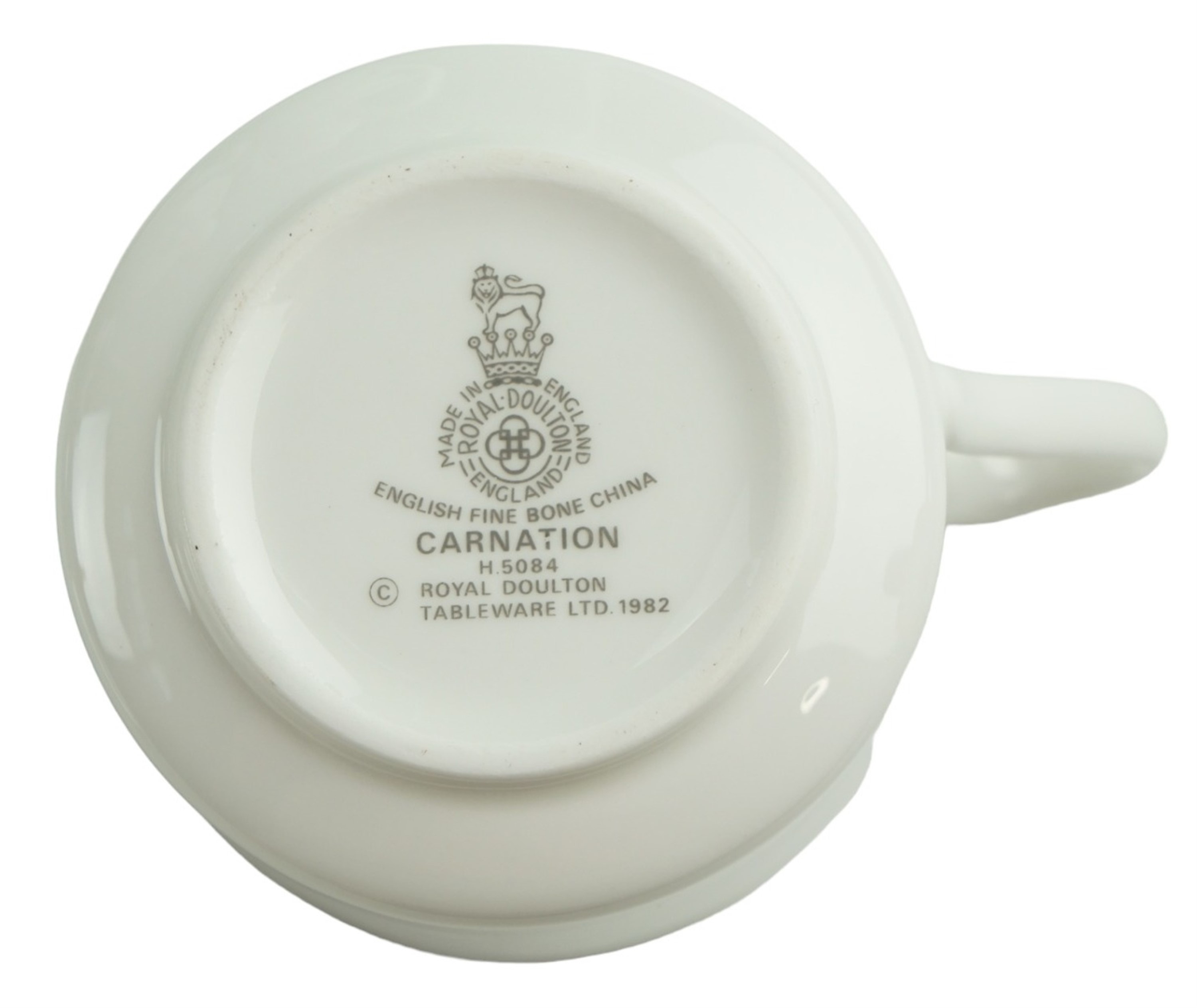 An extensive Royal Doulton Carnation tea and dinner service, over 50 items - Image 2 of 2