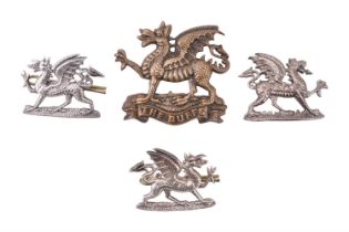 Early 20th Century The Buffs (Royal East Kent Regiment) officer's white metal cap and collar badges,