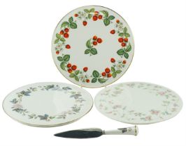 A boxed Royal Worcester cake plate and slice in the June Garland pattern, together with Royal