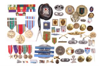 A quantity of largely post-War US military medals and insignia
