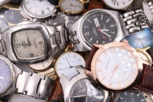 A large group of wristwatches, including Ronson, Avia, Chevy (Chevrolet), boxed Mreurio, etc