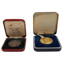 A cased white metal Selby Abbey 1069-1969 commemorative medallion together with a Battle of