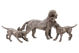 Three electroplate hounds, 16 cm tallest