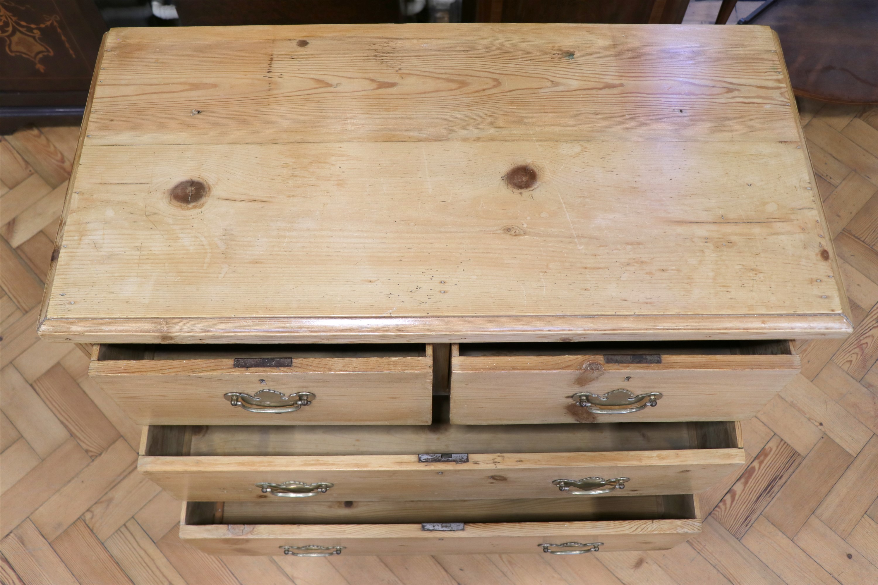 A Victorian diminutive pine chest of drawers, 89 x 43 x 79 cm - Image 2 of 3