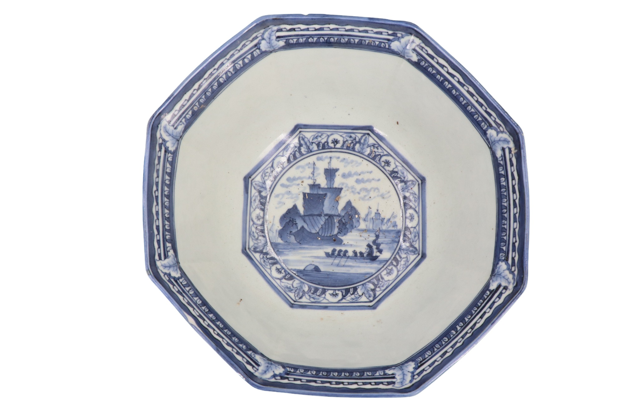 A late Edo / early Meiji Japanese blue-and-white porcelain bowl, octagonal in section, the - Image 5 of 6