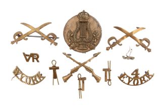 British army brass shoulder titles, qualification badges, RAF Volunteer Reserve collar badges etc