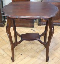 A late 19th / early 20th Century mahogany occasional table, 67 x 46 x 74 cm