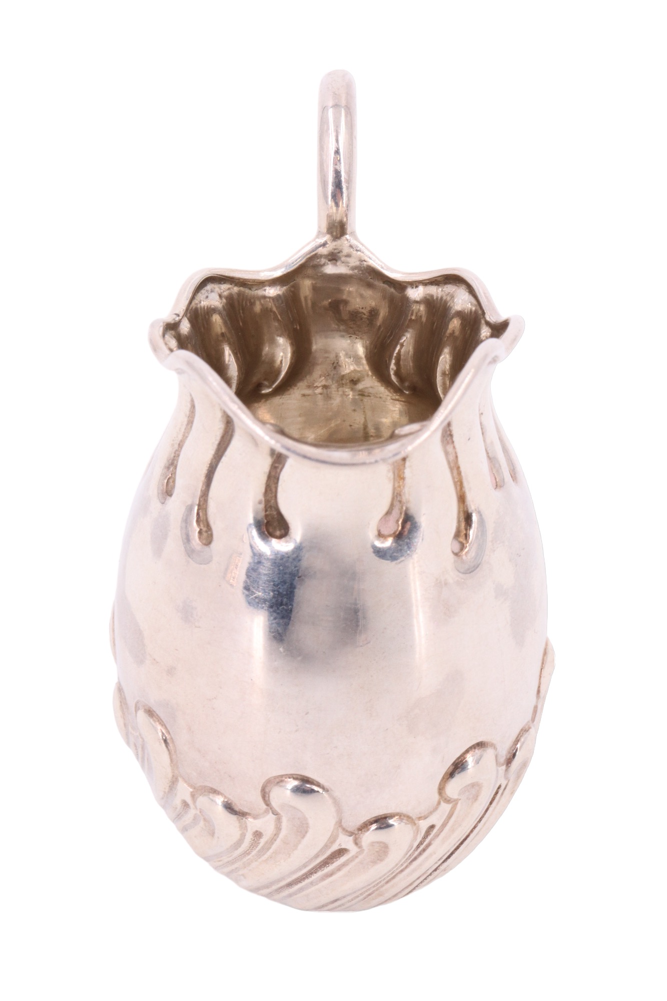 A diminutive Victorian silver cream jug, decorated with embossed stylized honeysuckle reeding, Atkin - Image 3 of 4