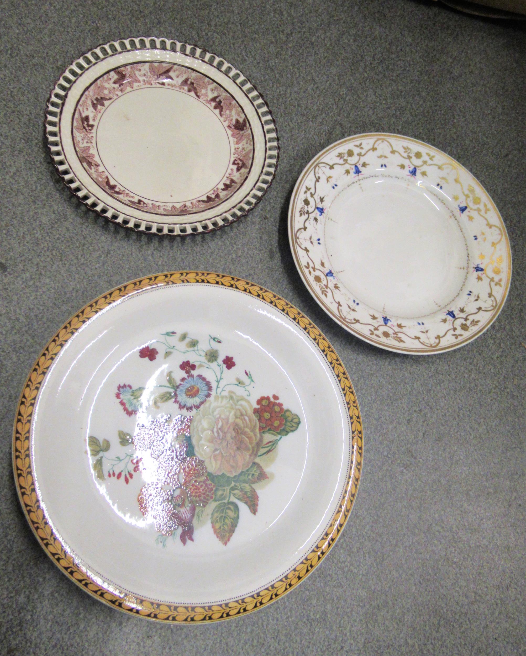 Collection of various 19th and early 20th Century Prattware plates, a mug and other ceramics - Image 5 of 5