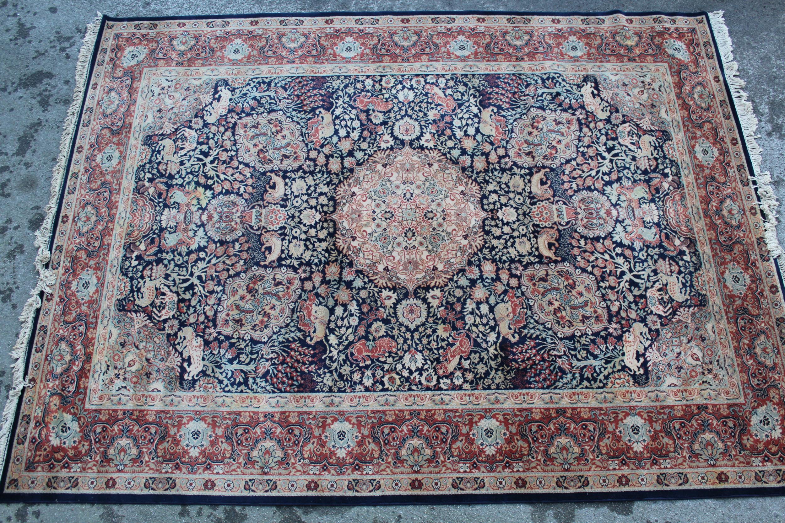 Large Kashan machine woven carpet in Persian style, 273cms x 370cms