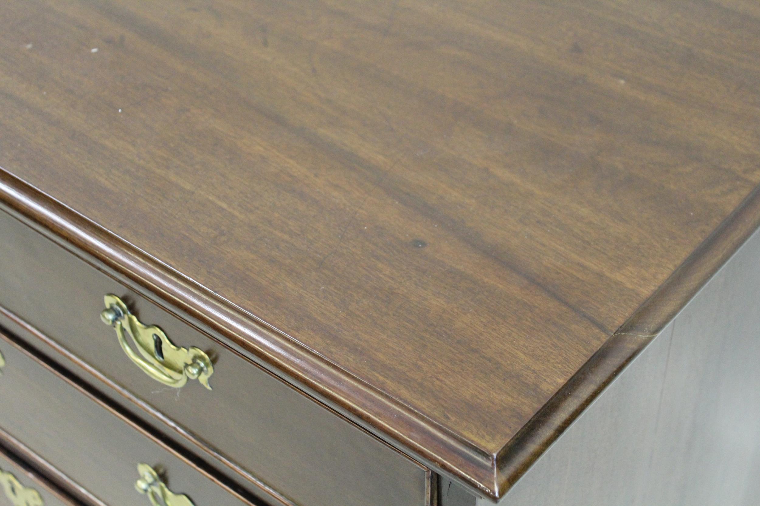 George III mahogany dwarf chest, the moulded top above two short and three long graduated drawers - Image 3 of 3